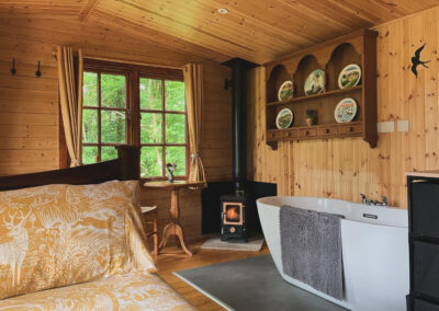 The Hideaway Log Cabin Accommodation for 2 in Whitby