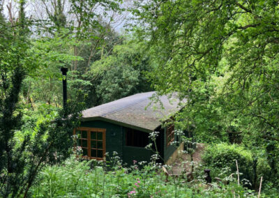 The Hideaway Log Cabin Accommodation for 2 in Whitby