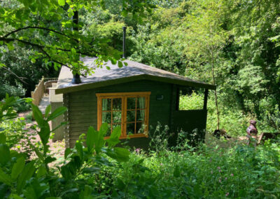 The Hideaway Log Cabin Accommodation for 2 in Whitby